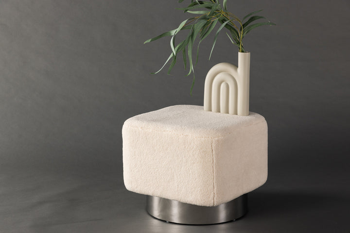 Newton Sittpuff Off-white