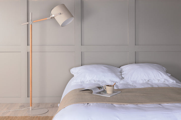 Dennis Golvlampa Beige