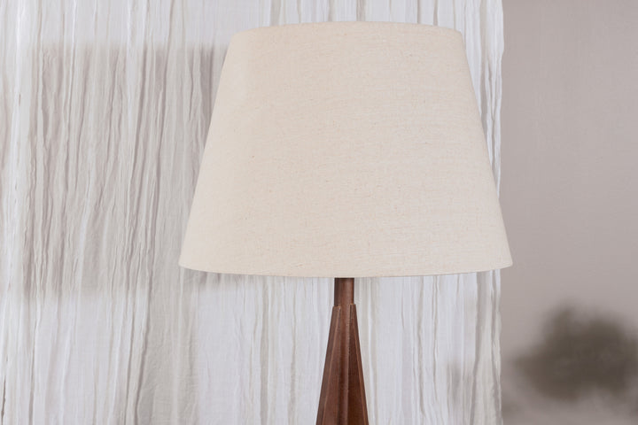 Kona Golvlampa Brun 160cm