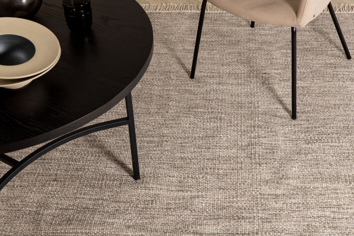 Cyrus Matta 300 x 200 Beige