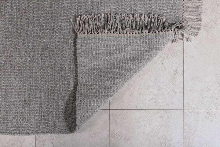 Cyrus Matta 230 x 160 Grå