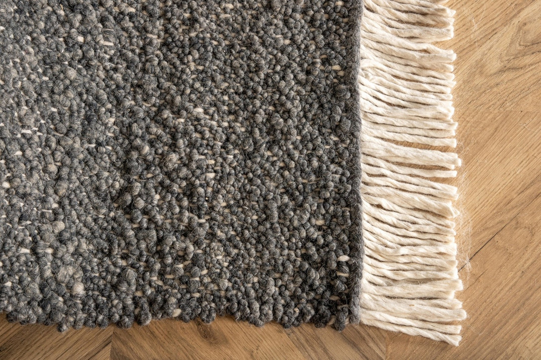 Betina Matta 250 x 80 Grå