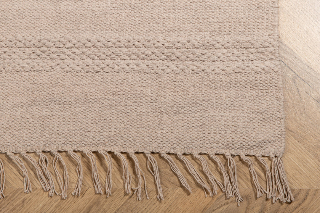 Nico Matta 300 x 200 Beige