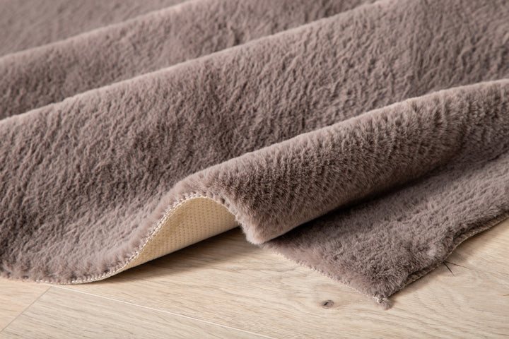 Nina Matta 230 x 160 Brun