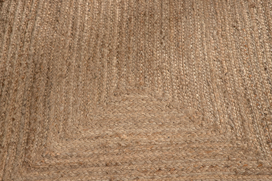 Oliver Matta 300 x 200 Natur