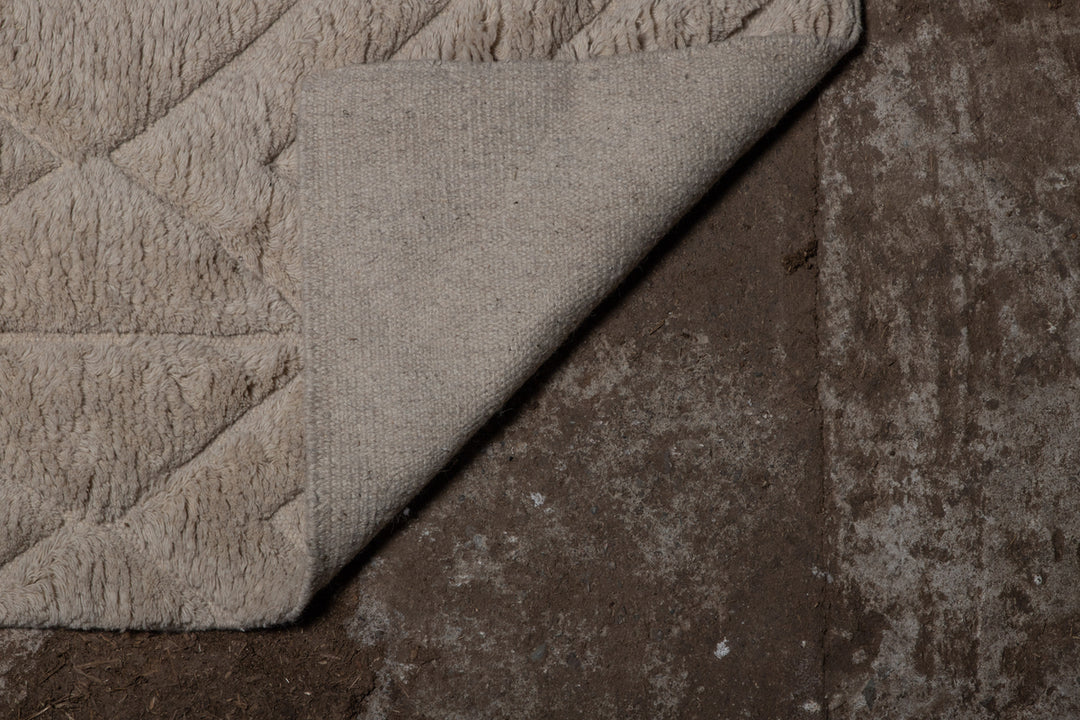 Zoe Matta 300 x 200 Beige