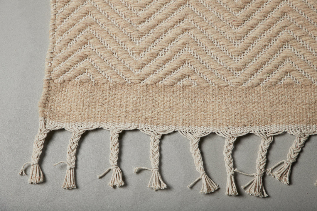 Loke Matta 350 x 250 Beige