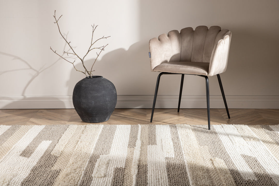 Sixten Matta 300 x 200 Beige