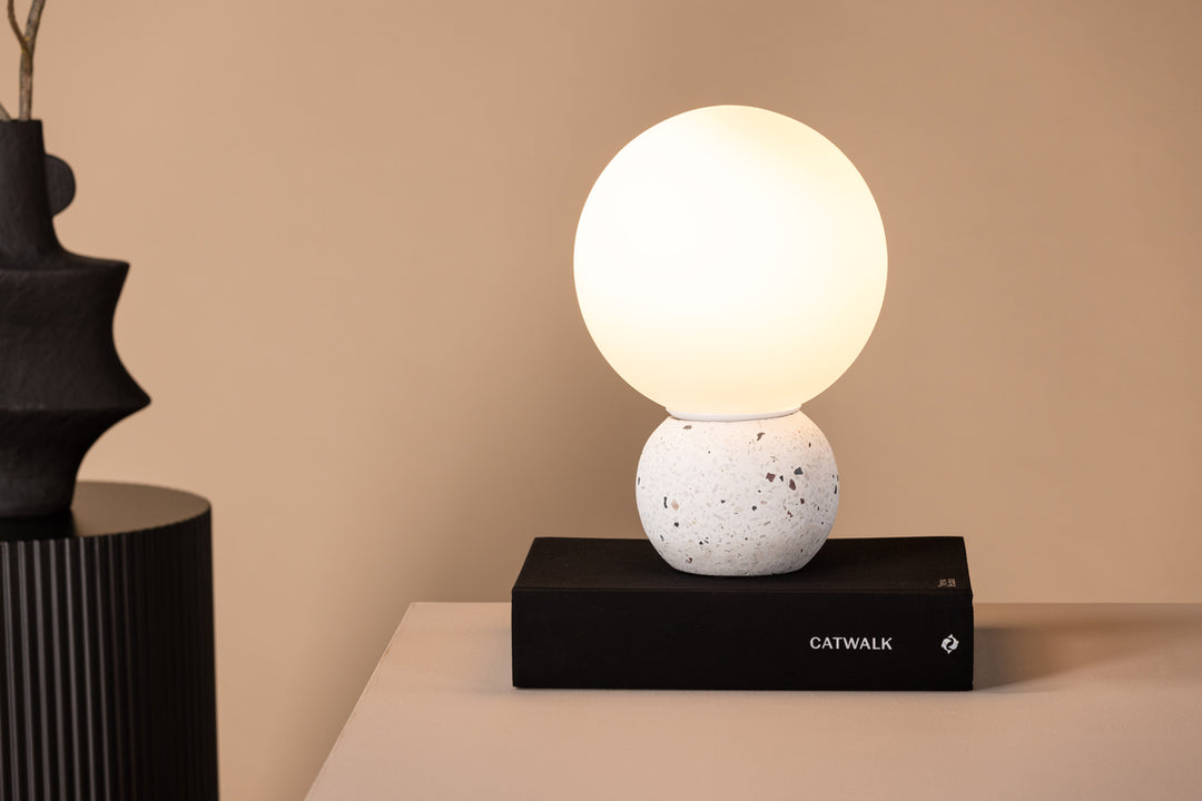 Metz Bordslampa Vit