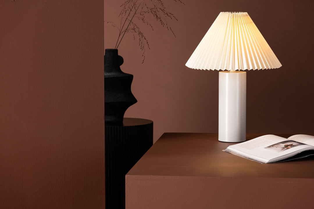 Largin Bordslampa Ljusgrå