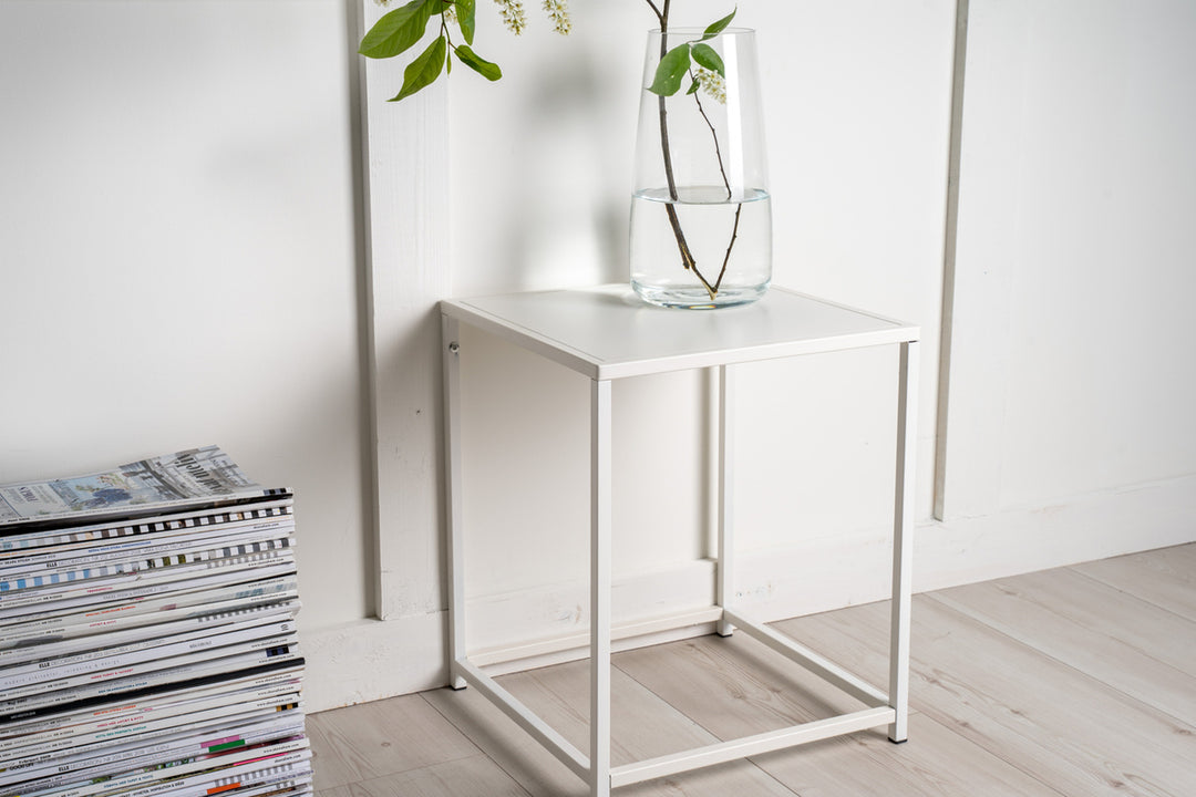 Staal Sidobord Vit