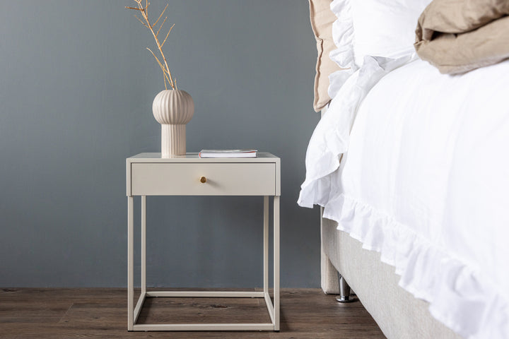 Bakal Sängbord Beige
