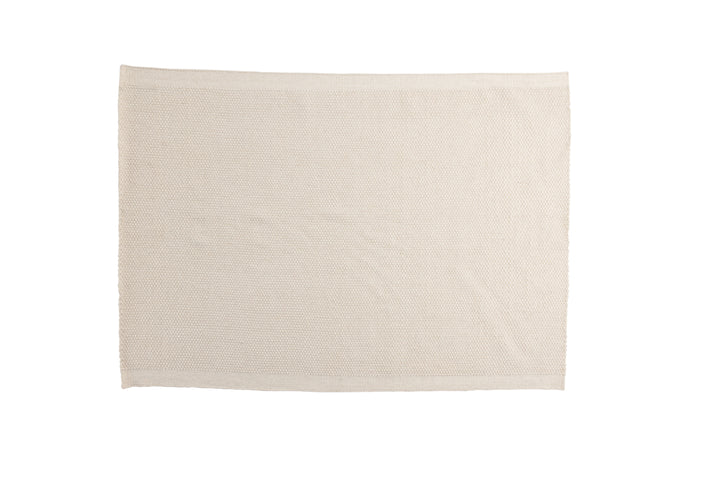 Vilma Matta 290 x 200 Off-white