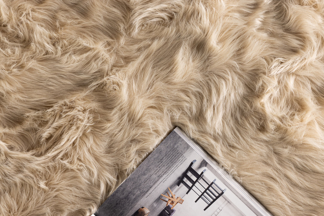 Katy Matta 230 x 160 Beige