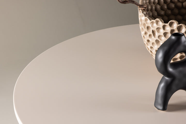 Olivia Runt Matbord Beige