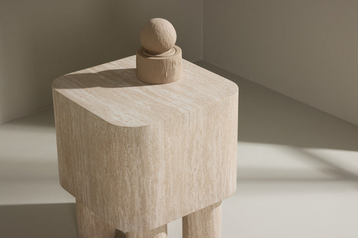 Klirou Sidobord Beige