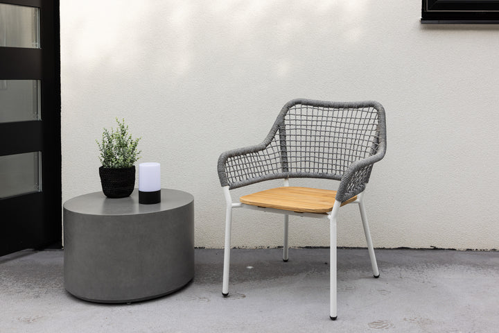 Amora Loungefåtölj Grå