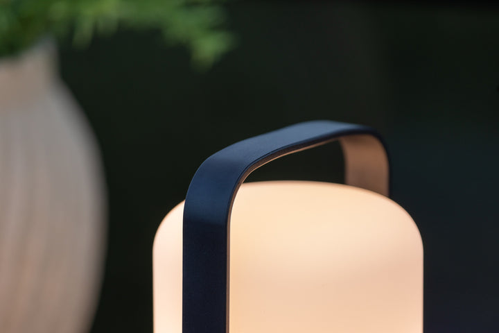 Fern Bordslampa Vit