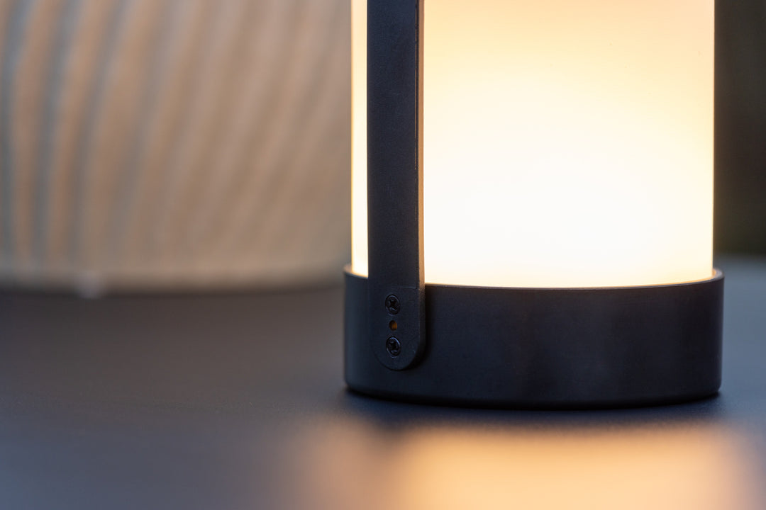 Fern Bordslampa Vit