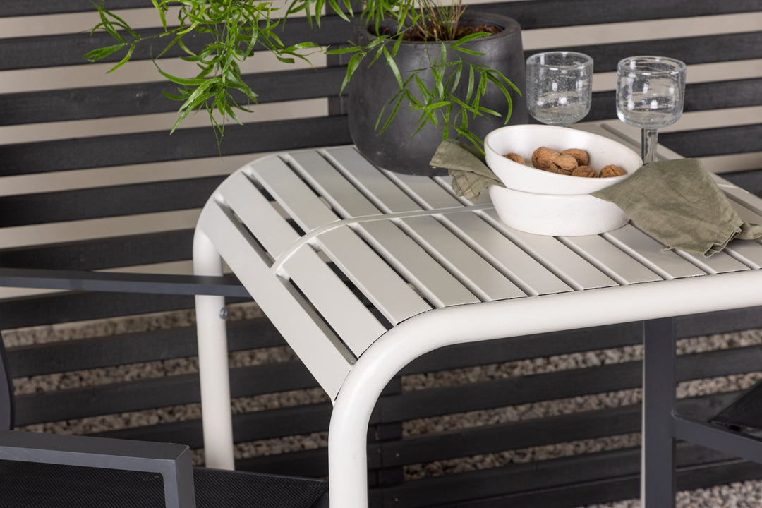 Copacabana & Borneo Matstolar Svart + Cafebord Beige