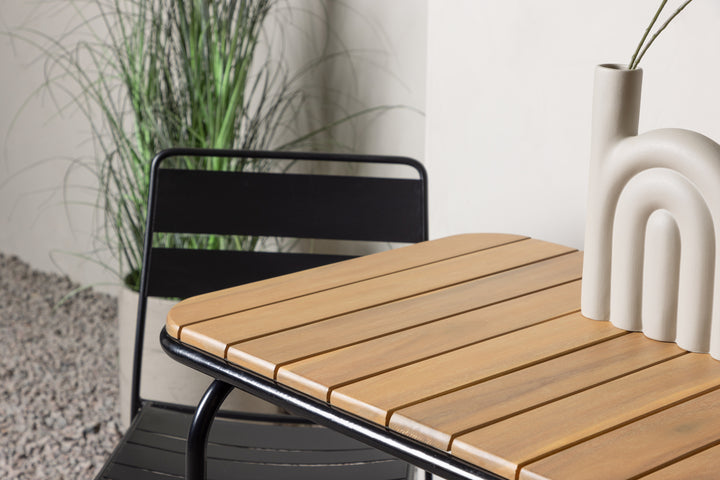 Lina & Holmbeck Matstolar Svart + Cafebord Natur