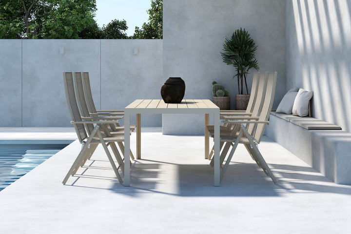 Levanzo & Mirko Matgrupp Beige